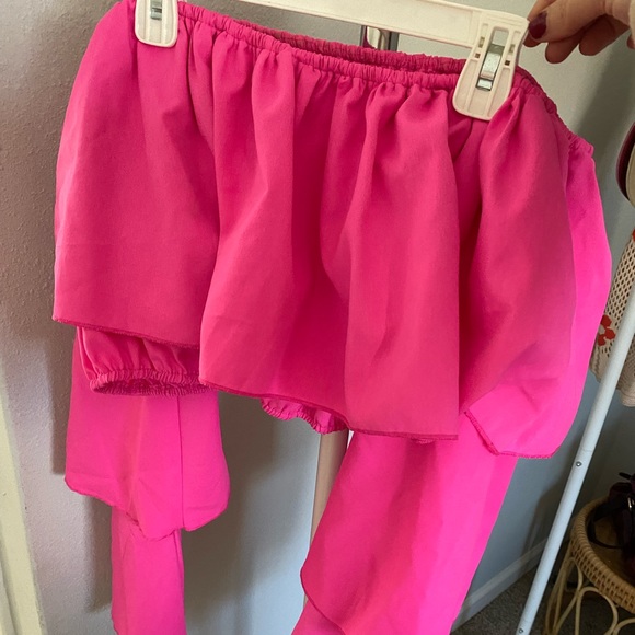 Off Shoulder Ruffle Trim Flounce Sleeve Crop Top - Picture 5 of 5